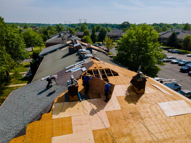 24/7 Emergency Flat Roof Repair experts in West Millbury, MA